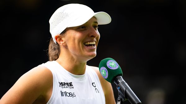 Iga_Swiatek_-_Wimbledon_Championships_2025_-_Day_4-DSC_8223A
