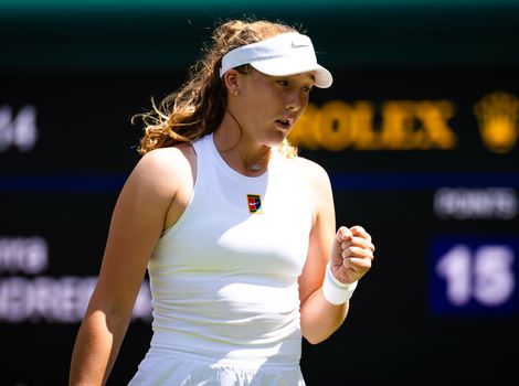 Mirra_Andreeva_-_Wimbledon_Championships_2025_-_Day_4-DSC_9947